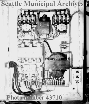 1952 Federal Thunderbolt RCM Panel